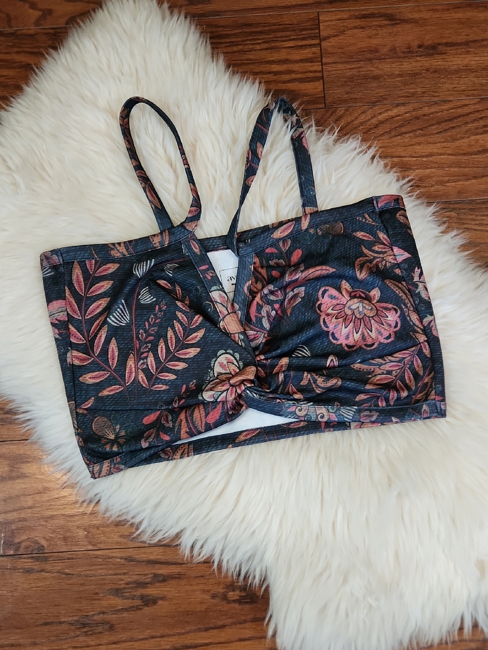 Averie Dark Floral Halley Knotted Twist Front Cropped Sleeveless Womens Top